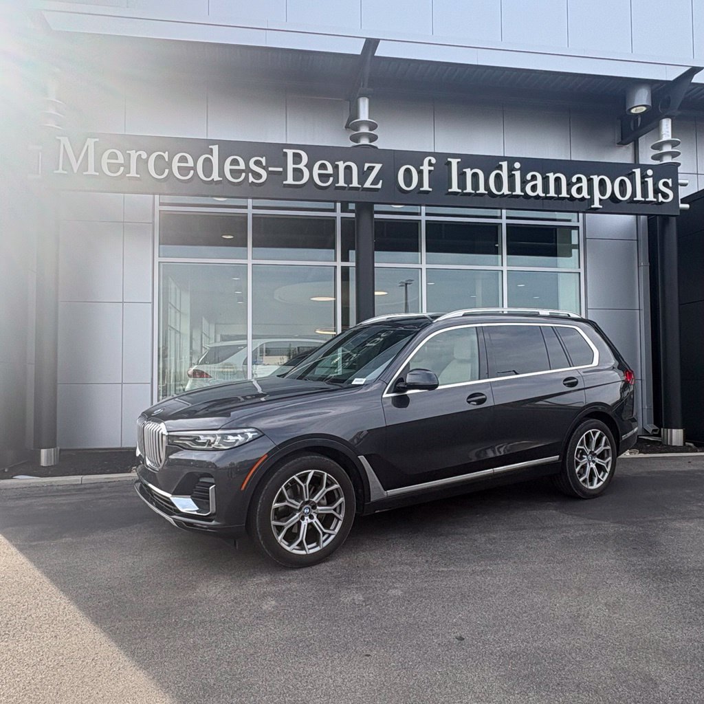 Used 2021 BMW X7 xDrive40i AWD/4WD image 1
