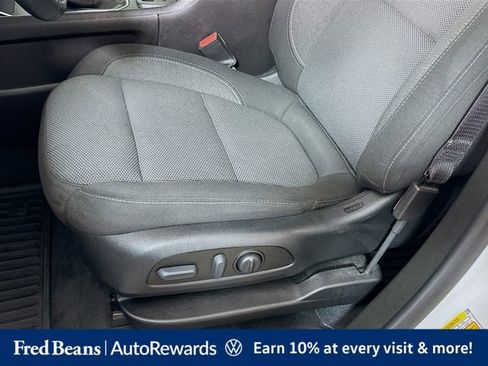 Used 2023 Chevrolet Traverse LT AWD/4WD image 24