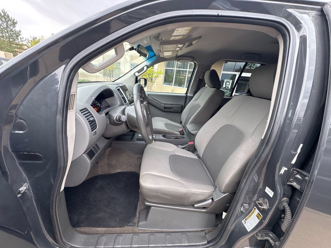 Used 2014 Nissan Xterra X AWD/4WD image 21