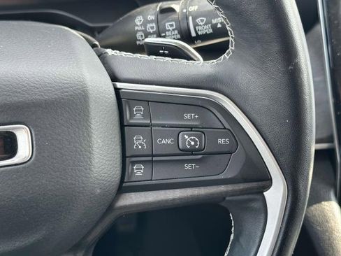 Certified 2021 Jeep Grand Cherokee L Limited image 25