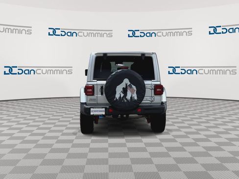 Used 2024 Jeep Wrangler Unlimited Rubicon 4xe AWD/4WD image 8