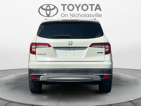 Used 2019 Honda Pilot Touring image 4
