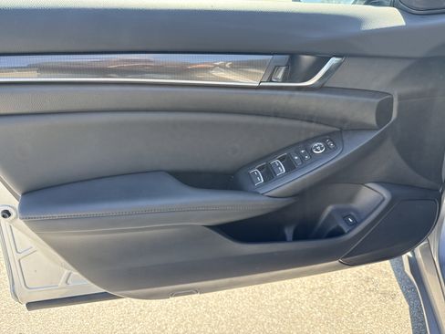 Used 2022 Honda Accord Sport Special Edition image 15