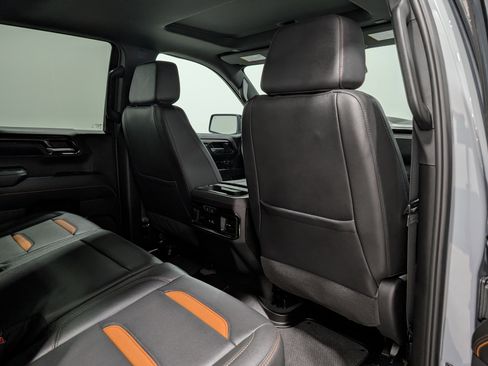 Used 2024 GMC Sierra 1500 AT4 w/ AT4 Premium Package image 20