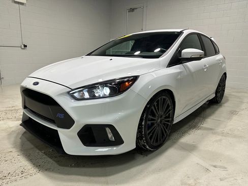 Used 2017 Ford Focus RS image 20