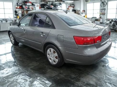 Used 2010 Hyundai Sonata GLS image 5