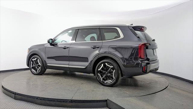 Used 2025 Kia Telluride S AWD/4WD image 6