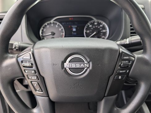Used 2022 Nissan Frontier S w/ Technology Package RWD image 17
