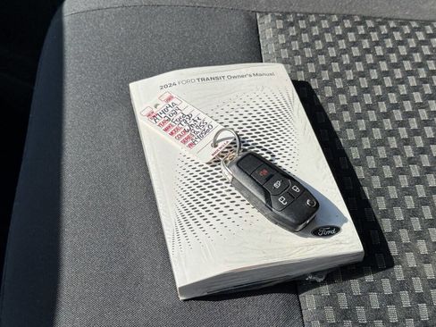 Used 2024 Ford Transit 250 Low Roof w/ Exterior Upgrade Package RWD image 29