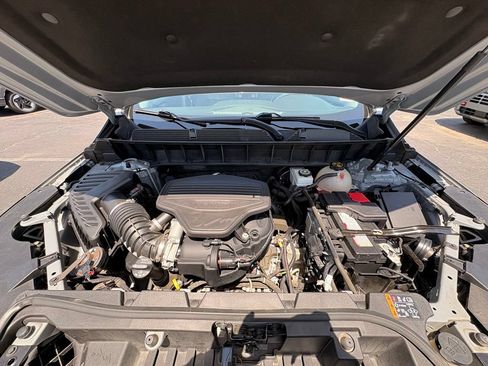 Used 2019 GMC Acadia SLT FWD image 33
