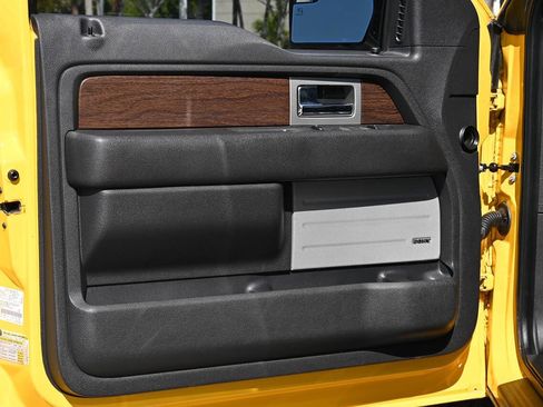 Used 2014 Ford F150 Lariat w/ Equipment Group 502A Luxury image 20