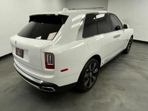 Used 2019 Rolls-Royce Cullinan AWD/4WD image 6