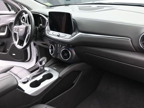 Used 2024 Chevrolet Blazer LT w/ Sound & Technology Package image 27