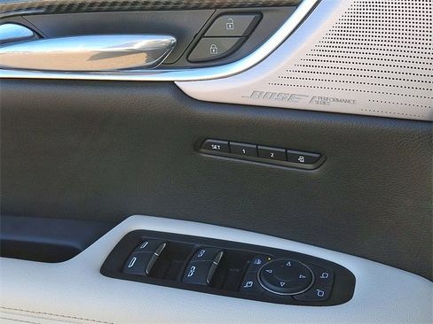 Certified 2023 Cadillac XT6 Sport w/ Technology Package image 23