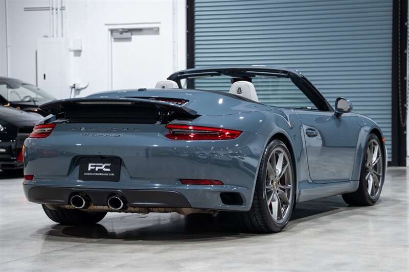 Used 2017 Porsche 911 Carrera S RWD image 6