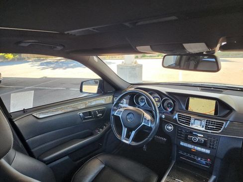 Used 2014 Mercedes-Benz E 350 E 350 Sport 4dr Sedan image 21