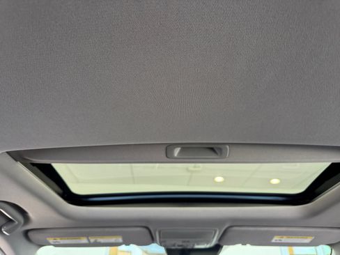 Used 2022 Honda CR-V EX-L image 32
