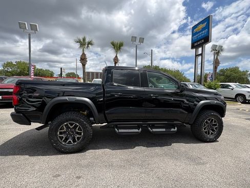 New 2026 Chevrolet Colorado ZR2 w/ Off-Road Front Bumper Package AWD/4WD image 8
