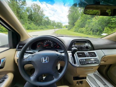 Used 2010 Honda Odyssey EX image 13