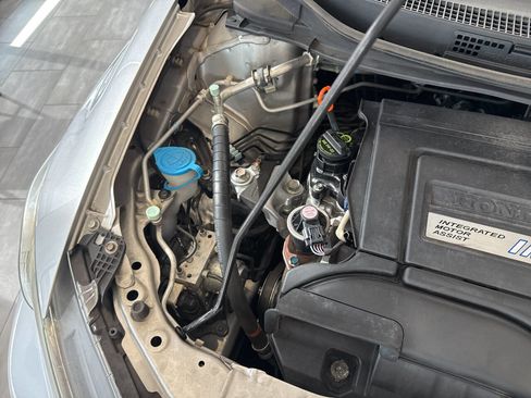 Used 2015 Honda Civic Hybrid Sedan image 55