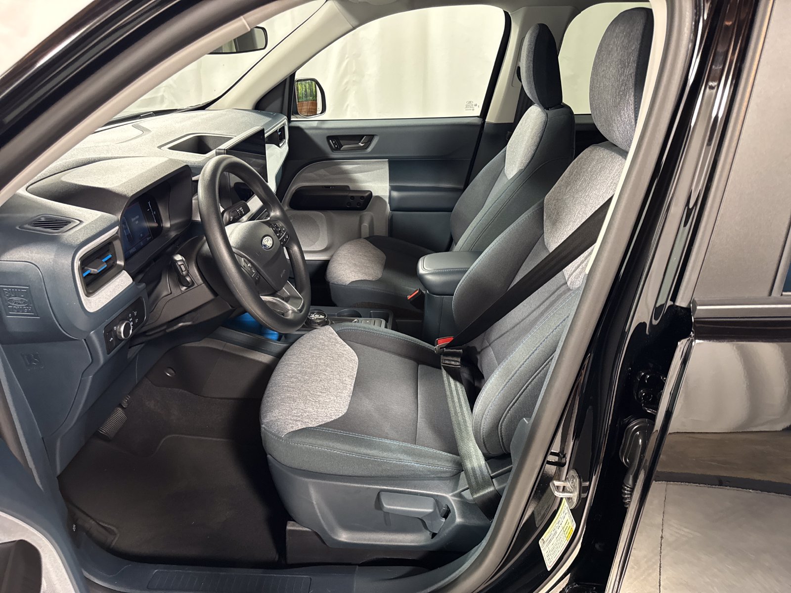 Used 2026 Ford Maverick XLT AWD/4WD image 3