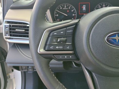 Certified 2025 Subaru Outback Limited AWD/4WD image 26