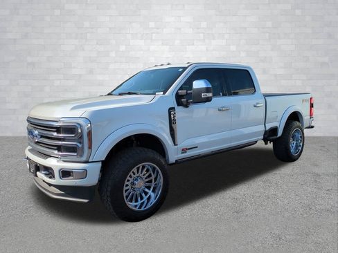 Used 2024 Ford F250 Limited w/ FX4 Off-Road Package AWD/4WD image 9