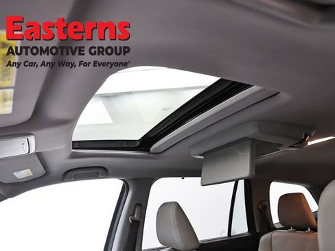 Used 2019 Honda Pilot Touring image 37