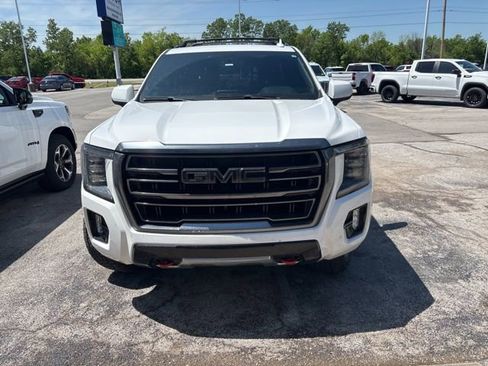 Used 2022 GMC Yukon AT4 image 2