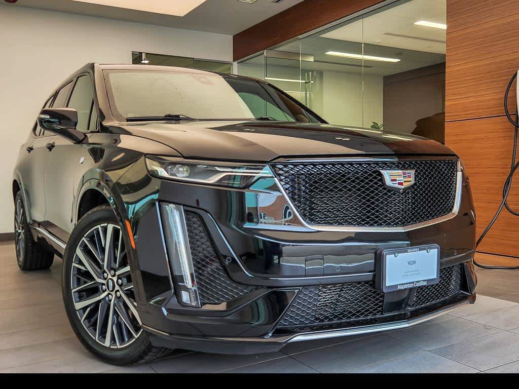 Used 2022 Cadillac XT6 Sport w/ Technology Package AWD/4WD image 1