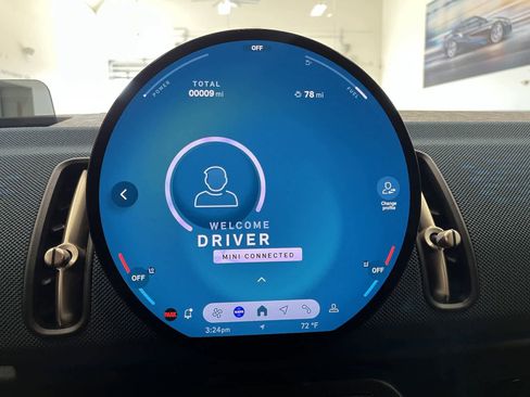 Used 2025 MINI Cooper Countryman S w/ Comfort Package Max image 16