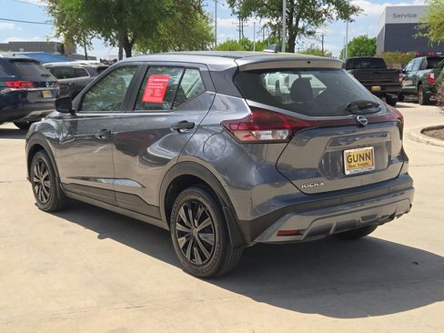 Certified 2024 Nissan Kicks S image 5