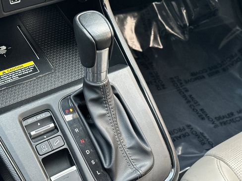 Used 2023 Honda CR-V EX-L image 23