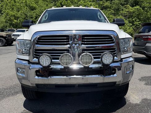 Used 2015 RAM 2500 Big Horn AWD/4WD image 2