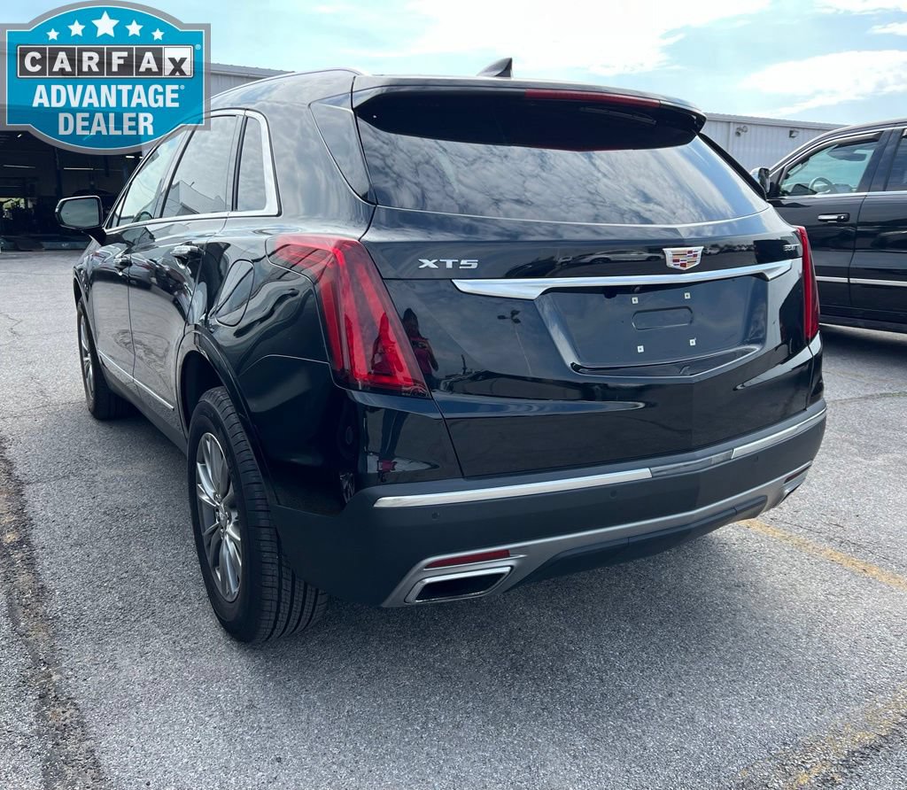 Used 2023 Cadillac XT5 Premium Luxury w/ LPO, Floor Liner Package FWD image 4