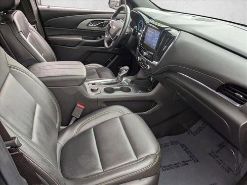 Used 2023 Chevrolet Traverse LT w/ LT Premium Package AWD/4WD image 24