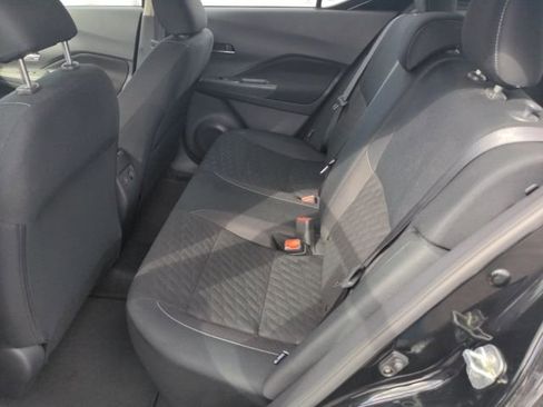 Certified 2024 Nissan Kicks SV FWD image 14