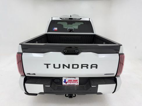 Used 2026 Toyota Tundra Platinum AWD/4WD image 39