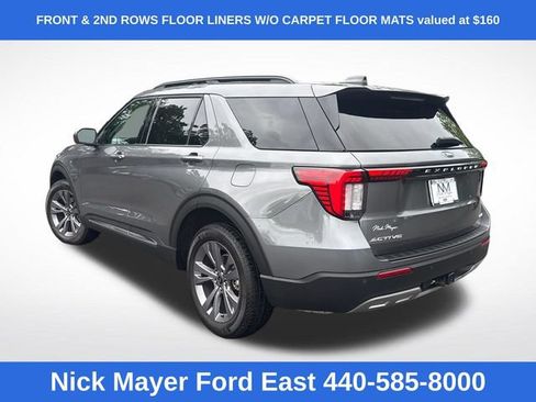 Used 2025 Ford Explorer Active w/ Active Comfort Package AWD/4WD image 5