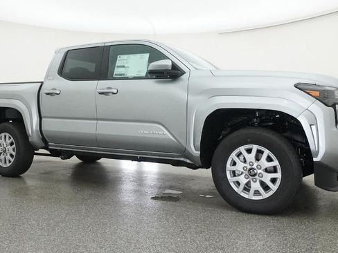 New 2026 Toyota Tacoma SR5 AWD/4WD image 28