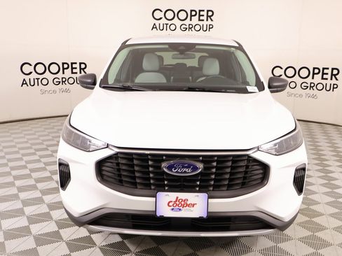 Used 2024 Ford Escape Active image 8