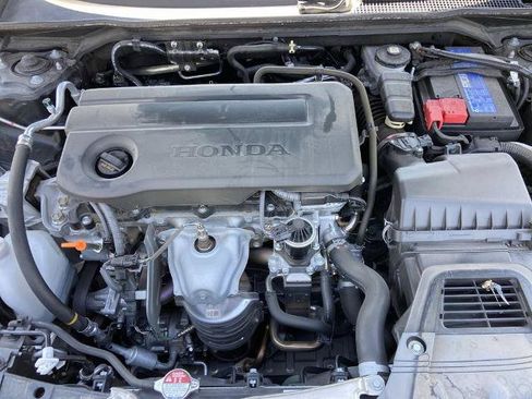 Used 2025 Honda Civic Sport image 23