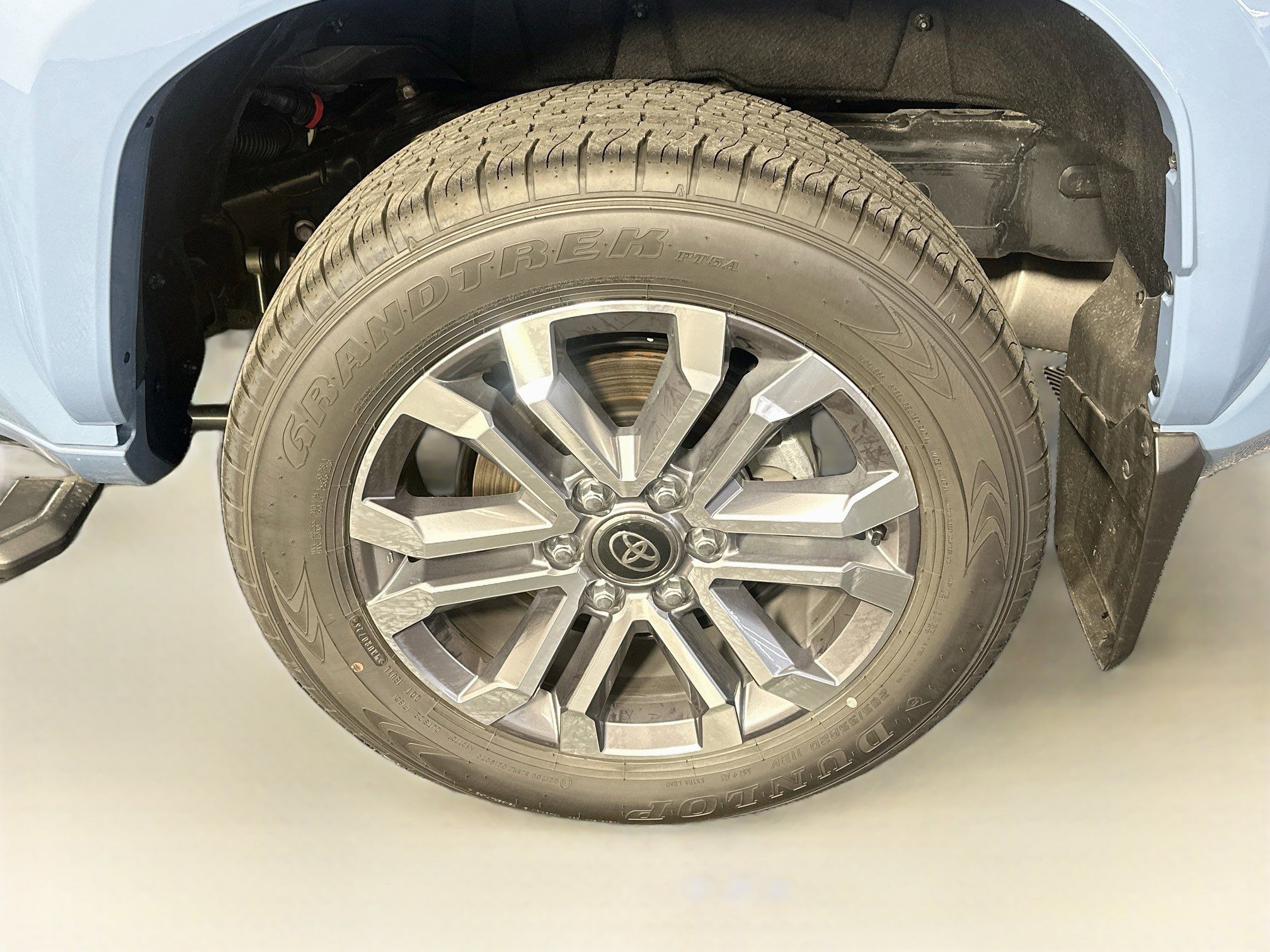 Used 2026 Toyota 4Runner Limited AWD/4WD image 11