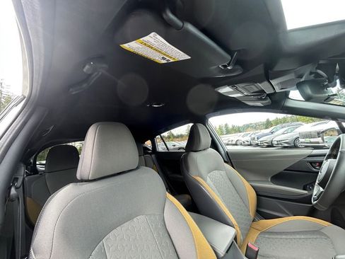 Used 2024 Subaru Crosstrek 2.5i Sport image 27