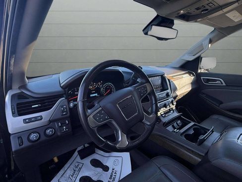 Used 2019 GMC Yukon XL Denali w/ Open Road Package image 10