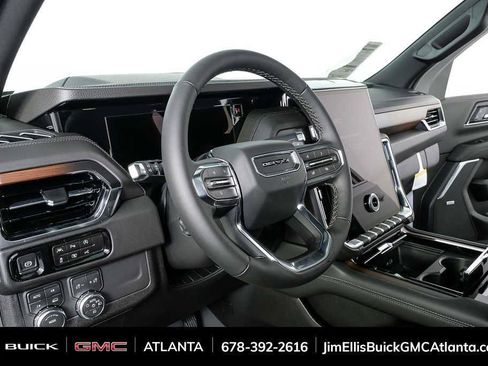 New 2026 GMC Yukon XL Denali w/ Sun & Power Step Package AWD/4WD image 4