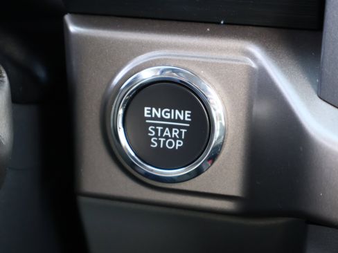 Used 2024 Ford F150 XLT w/ Equipment Group 302A MID image 18