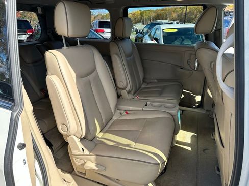 Used 2015 Nissan Quest SL image 26