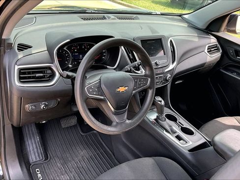 Used 2019 Chevrolet Equinox LT FWD image 14