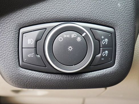 Used 2018 Ford Escape Titanium AWD/4WD image 28